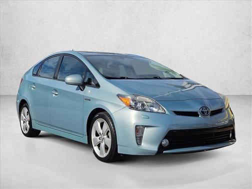 2014 Toyota Prius Five