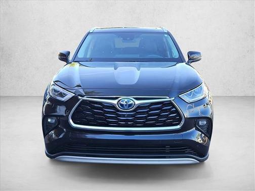 2020 Toyota Highlander Hybrid Platinum