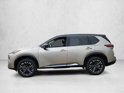 Champagne Silver Metallic/Super Black 2026 Nissan Rogue Platinum