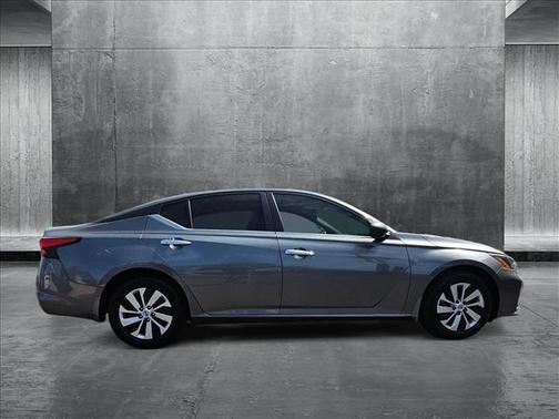 2024 Nissan Altima S FWD