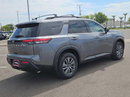 2025 Nissan Pathfinder SV FWD