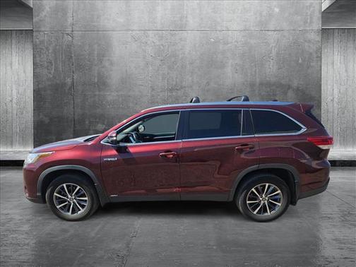 2019 Toyota Highlander Hybrid XLE