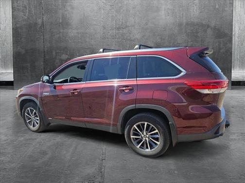2019 Toyota Highlander Hybrid XLE