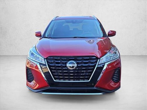 2022 Nissan Kicks SV