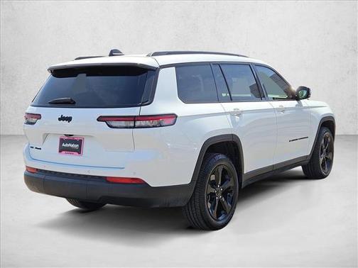 Bright White Clearcoat 2021 Jeep Grand Cherokee L Altitude