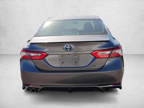 2018 Toyota Camry Hybrid SE