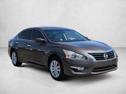 Java Metallic 2015 Nissan Altima 2.5 S