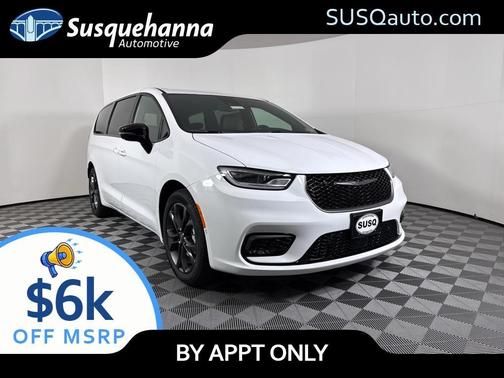 2026 Chrysler Pacifica Select