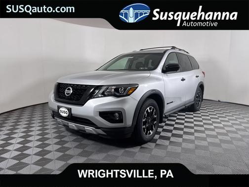 2020 Nissan Pathfinder SL