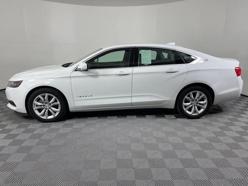 Photo 2 of 33 of 2016 Chevrolet Impala 2LT