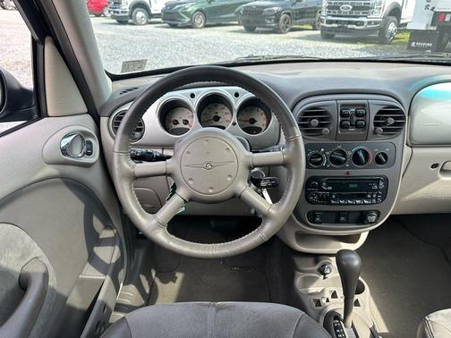 2001 Chrysler PT Cruiser Base
