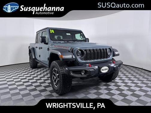 Gray 2024 Jeep Gladiator Rubicon