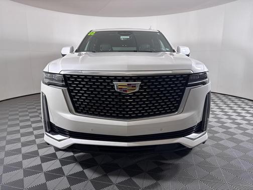 2022 Cadillac Escalade ESV Premium Luxury