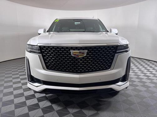 2022 Cadillac Escalade ESV Premium Luxury