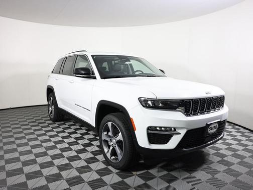 2023 Jeep Grand Cherokee 4xe Base