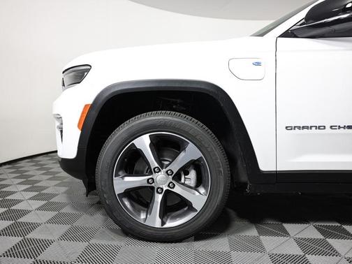 2023 Jeep Grand Cherokee 4xe Base