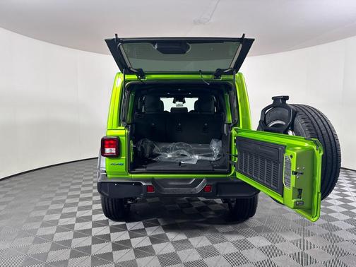 2025 Jeep Wrangler 4xe Sport