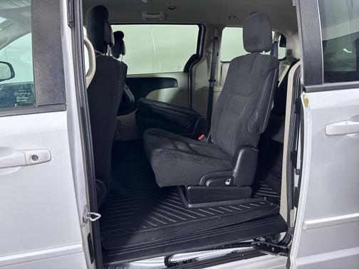 2016 Dodge Grand Caravan AVP/SE