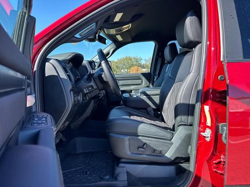 2026 RAM 2500 Rebel/Power Wagon