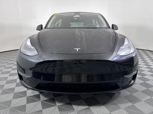 2024 Tesla Model Y Performance
