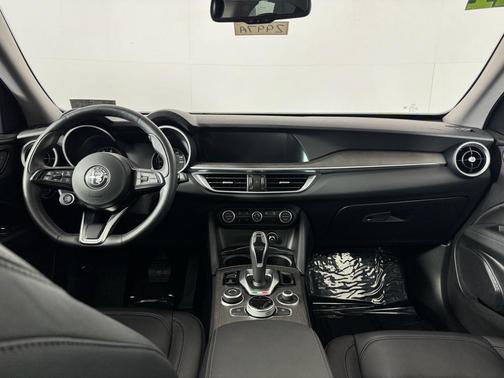 2021 Alfa Romeo Stelvio Ti