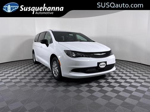 2026 Chrysler Voyager LX