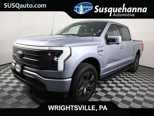 2022 Ford F-150 Lightning LARIAT