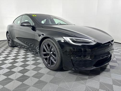 2021 Tesla Model S Plaid