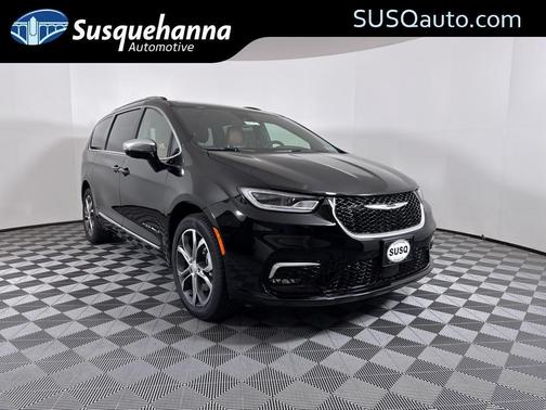 2026 Chrysler Pacifica Pinnacle