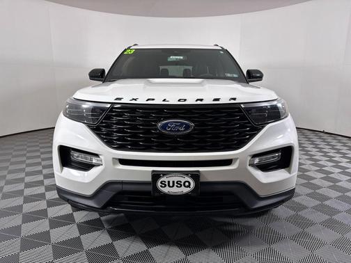 2023 Ford Explorer ST-Line