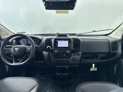 White 2026 RAM ProMaster 1500 Low Roof