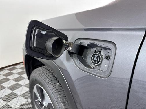 2022 Jeep Grand Cherokee 4xe Base