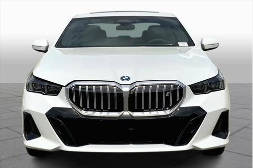2025 BMW i5 xDrive40