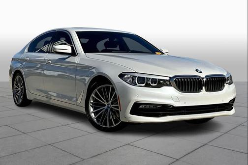 2018 BMW 530 530i