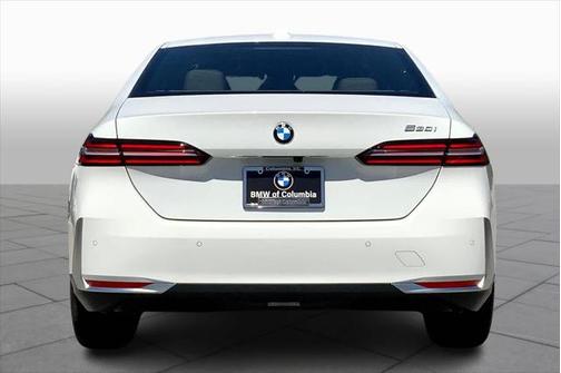 2024 BMW 530 i