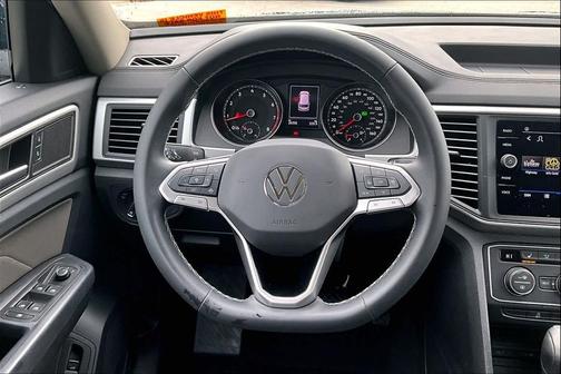 2021 Volkswagen Atlas 3.6L SE w/Technology