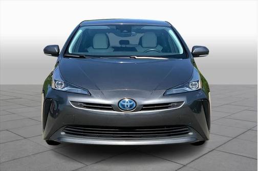 2020 Toyota Prius XLE