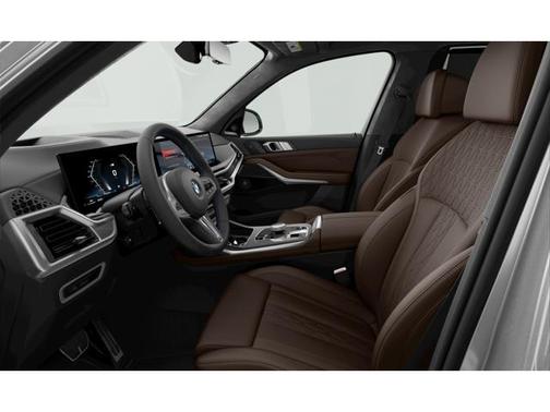 2026 BMW X7 M60i
