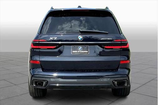 2025 BMW X7 xDrive40i