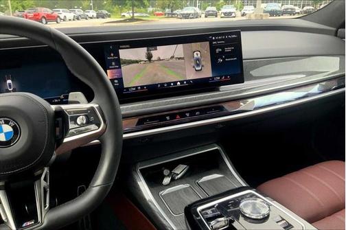 2023 BMW 760 i xDrive