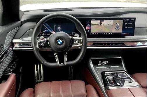 2023 BMW 760 i xDrive