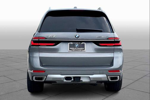 2026 BMW X7 xDrive40i