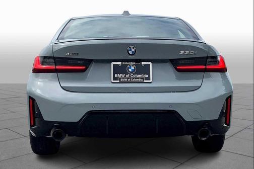 2026 BMW 330 i xDrive