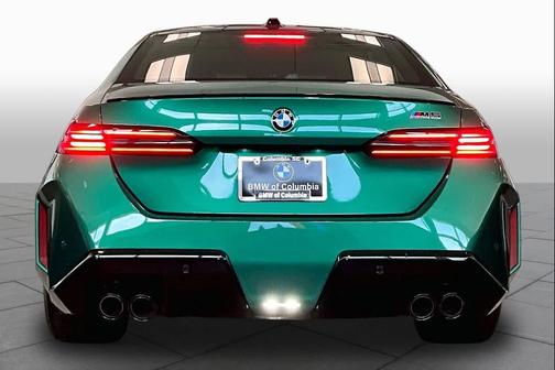 Isle of Man Green Metallic 2026 BMW M5 Base