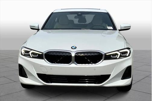 2025 BMW 330 i