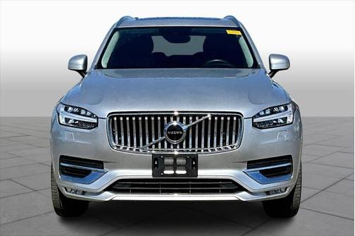 2022 Volvo XC90 T6 Inscription
