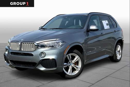 gray 2018 BMW X5 xDrive50i
