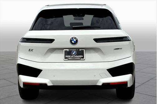 2025 BMW iX xDrive50