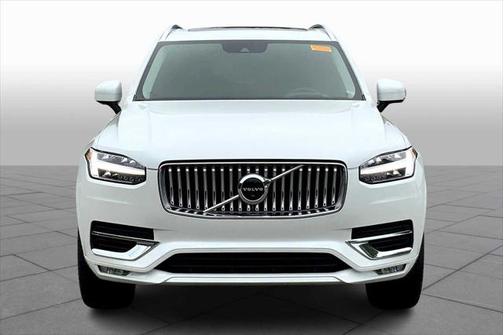 2022 Volvo XC90 T6 Inscription