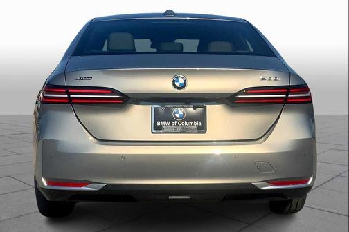 2026 BMW 530 i xDrive